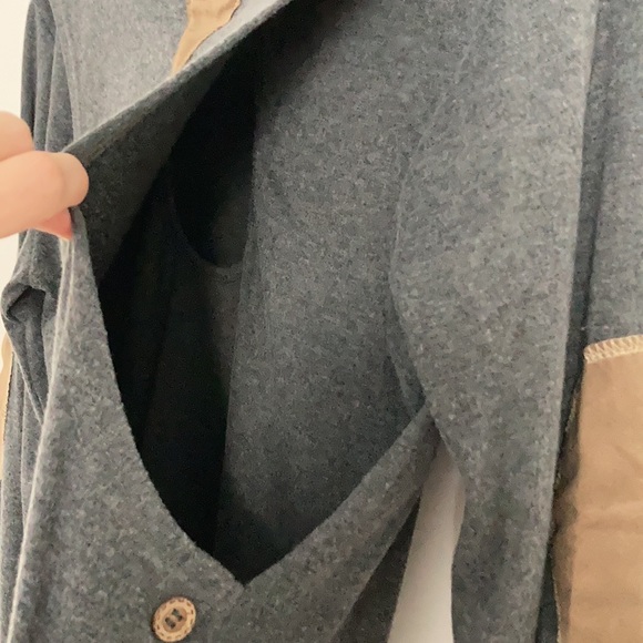 Women’s Maternity Nursing Top, Grey/Faux Suede, Large - Picture 4 of 5